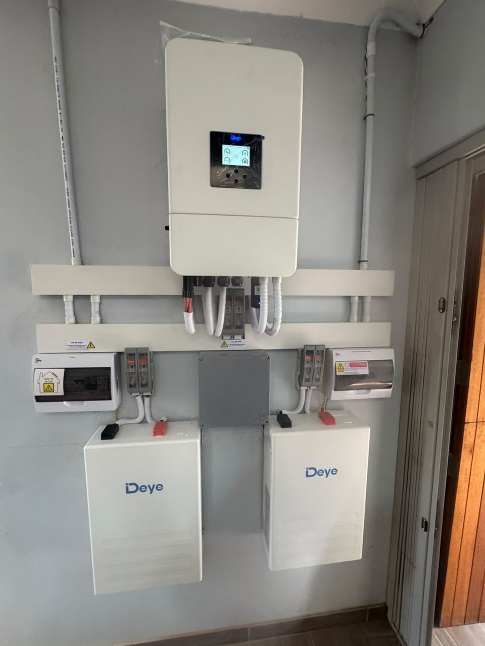 Deye hybrid solar install